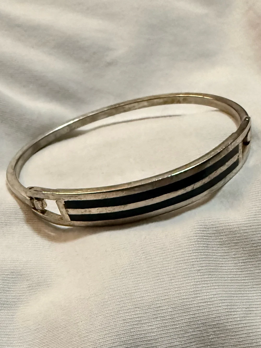 Vintage Mexican Hinged Metal Bangle Bracelet with Black Stripe Inlay